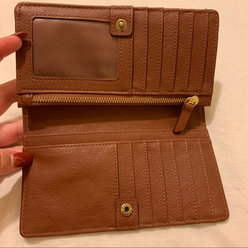 Fossil Wallet - Picture 4 of 4